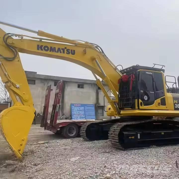 Komatsu PC360 Pásové rýpadlá