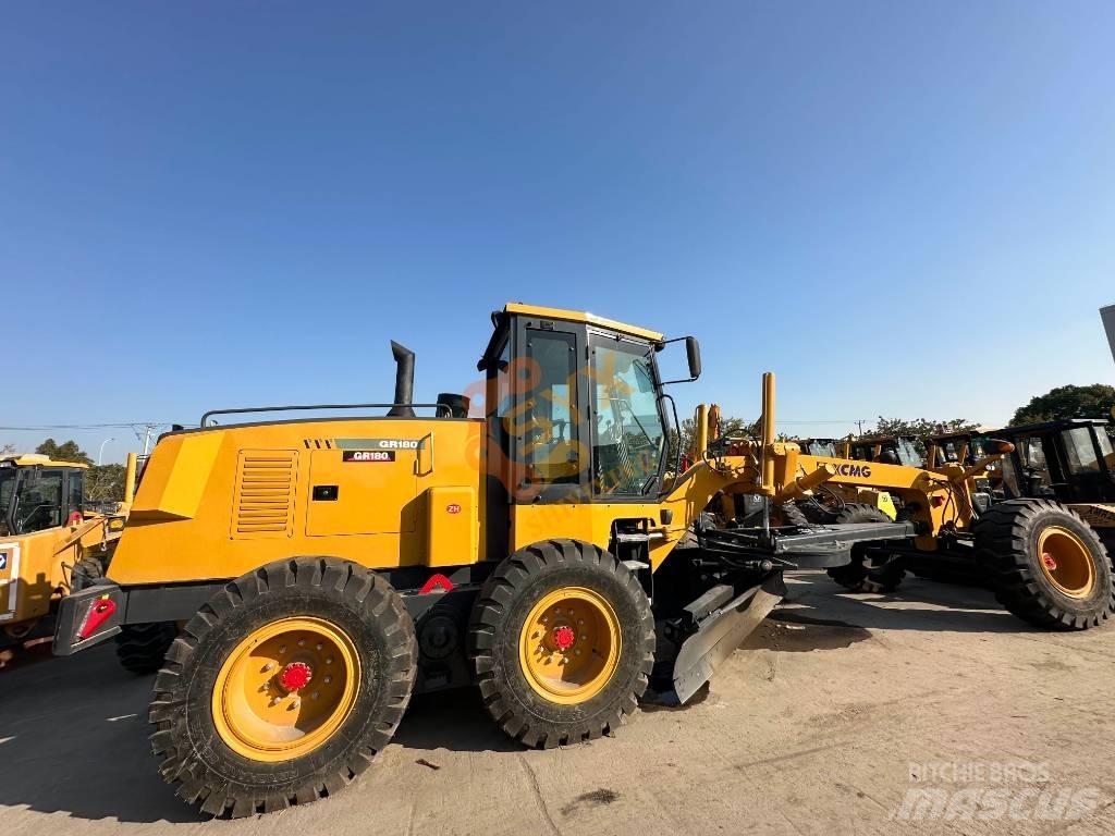 XCMG GR 180 Grejdery