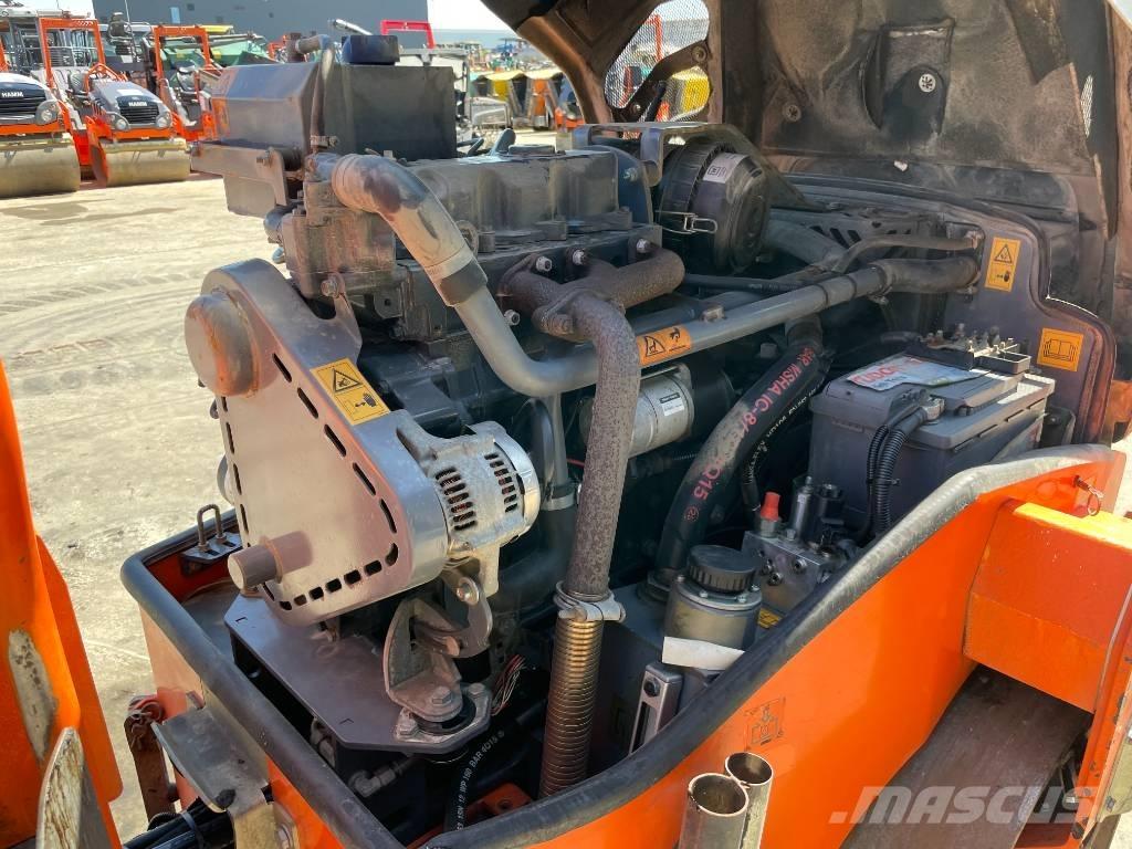 Hamm HD 12 VV Tandemové valce