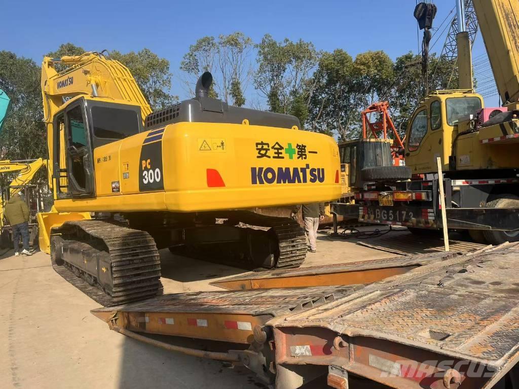 Komatsu PC 300 LC-7 Pásové rýpadlá