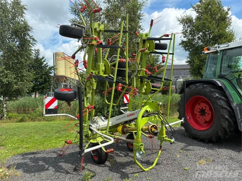CLAAS Volto 900 Obracače a zhrabovače sena