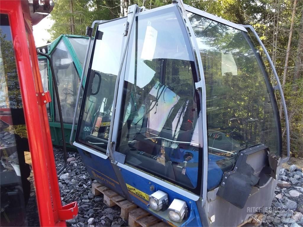Rottne F18 Kabíny a interiér