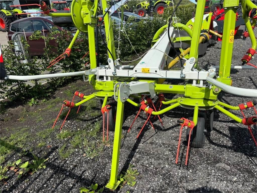 CLAAS Volto 700 Obracače a zhrabovače sena