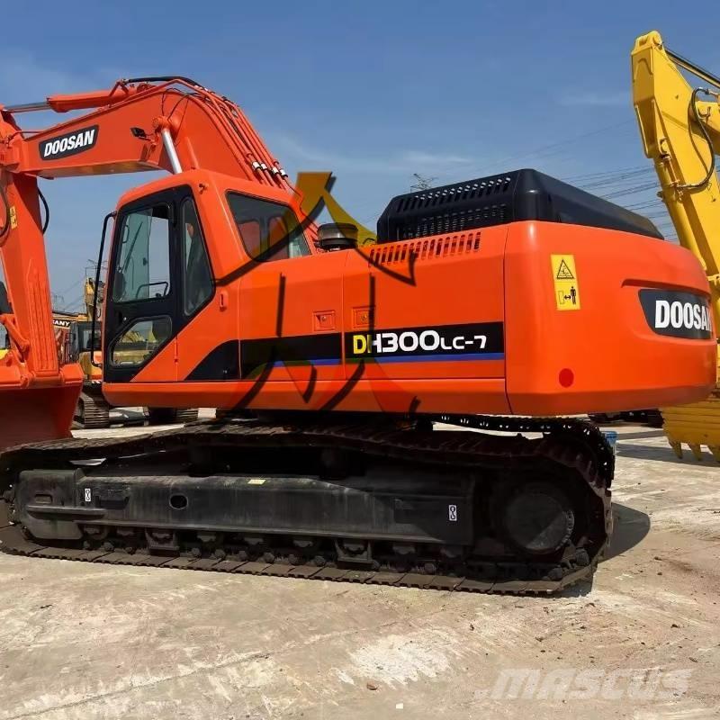 Doosan DH 300 LC-7 Pásové rýpadlá