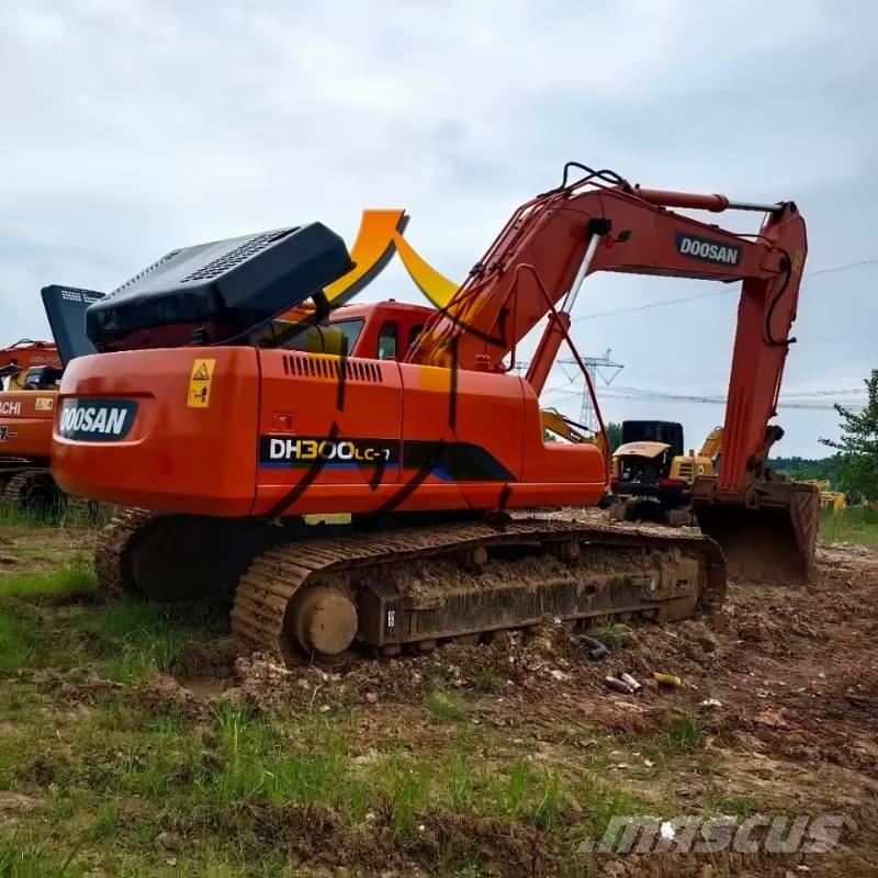 Doosan DH 300 LC-7 Pásové rýpadlá
