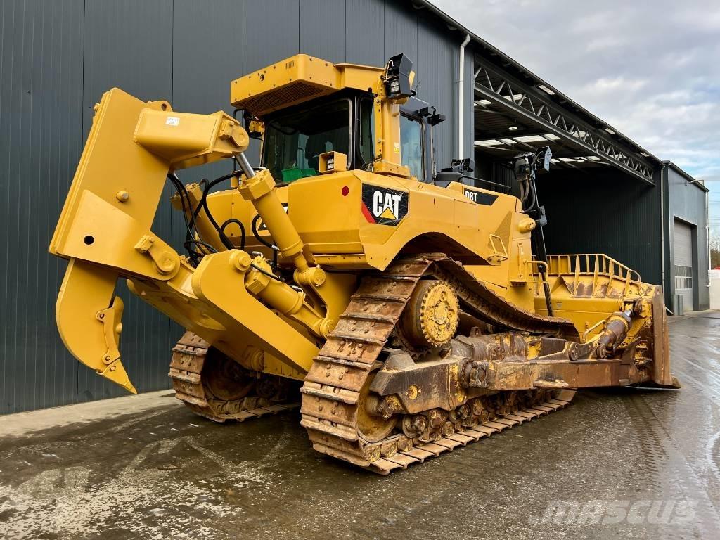 CAT D8T - CE Pásové dozéry