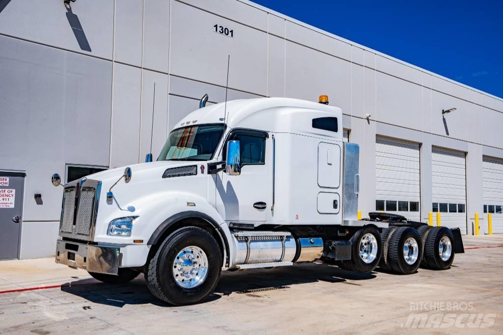Kenworth T 880 Ťahače