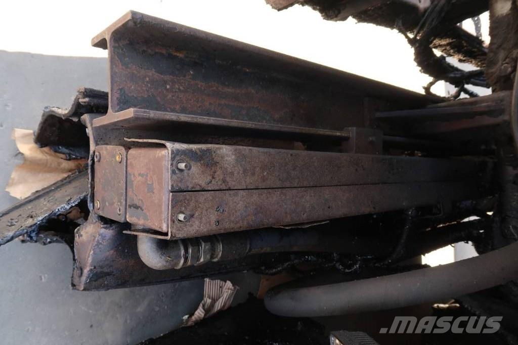 Burtec TSU 4500L Rozstrekovače asfaltu