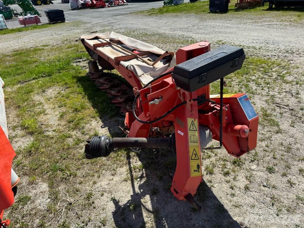 Kuhn GMD 800GIIFF Žacie stroje