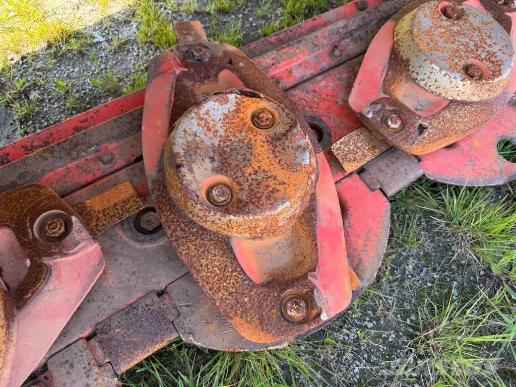 Kuhn GMD 800GIIFF Žacie stroje