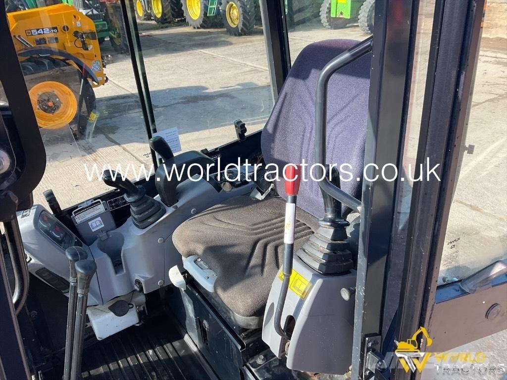 Kubota U 27-4 Mini rýpadlá < 7t