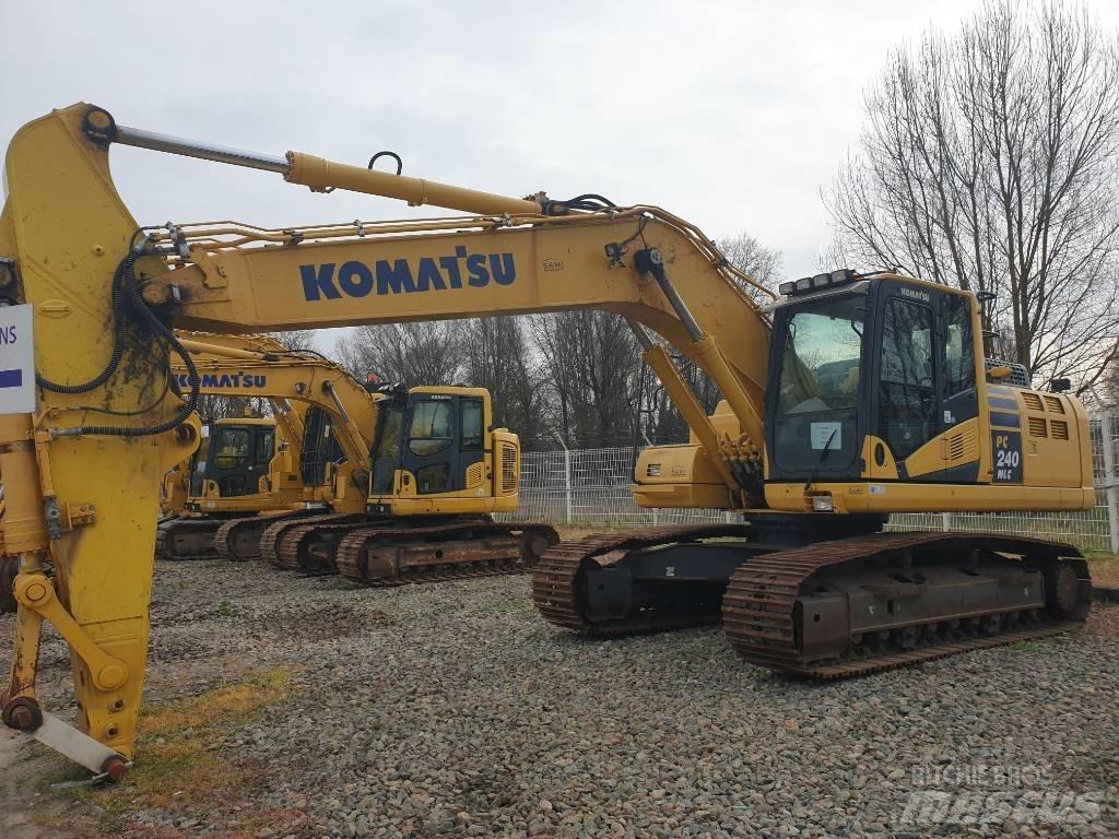 Komatsu PC240NLC-11 Pásové rýpadlá