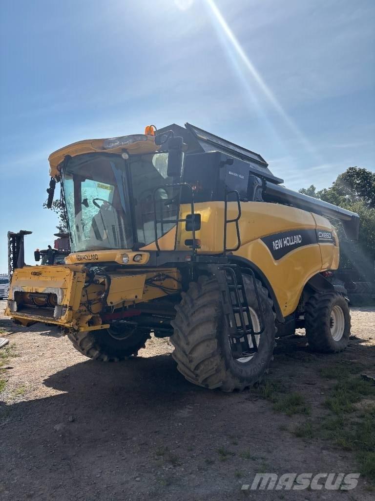 New Holland CX 860 Kombinované zberacie stroje
