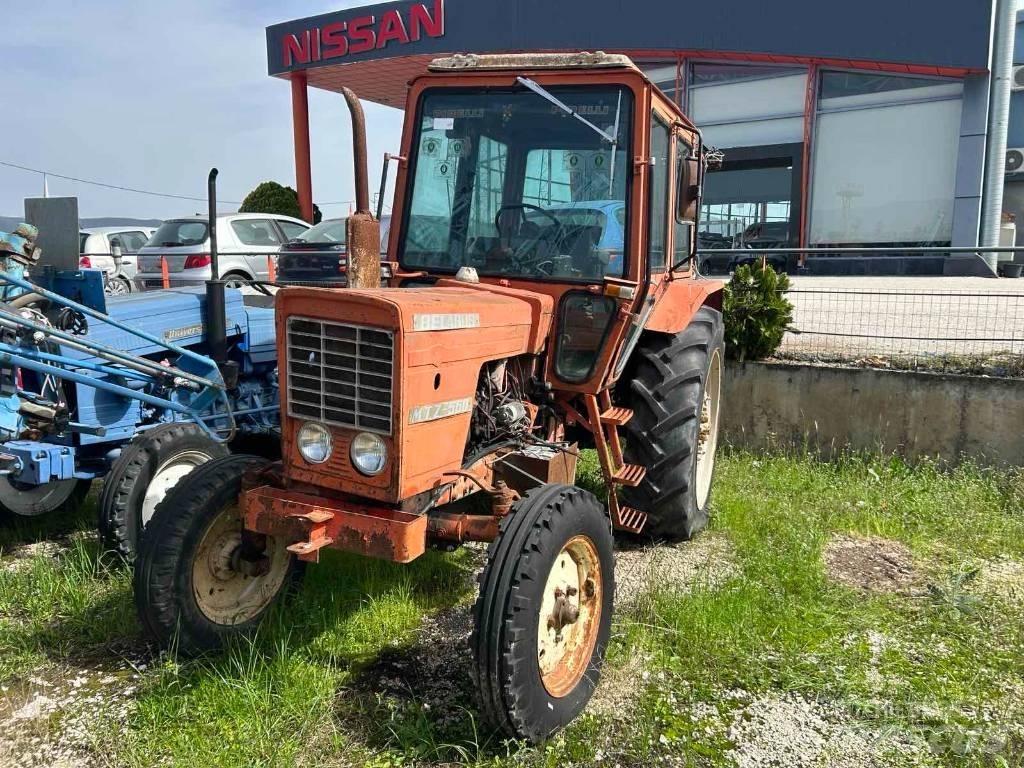 Belarus MTZ 560 Traktory