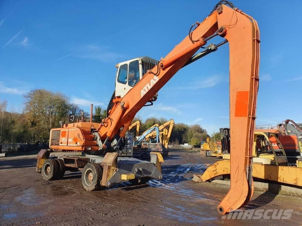 Atlas 1704 M Stroje pre manipuláciu s odpadom