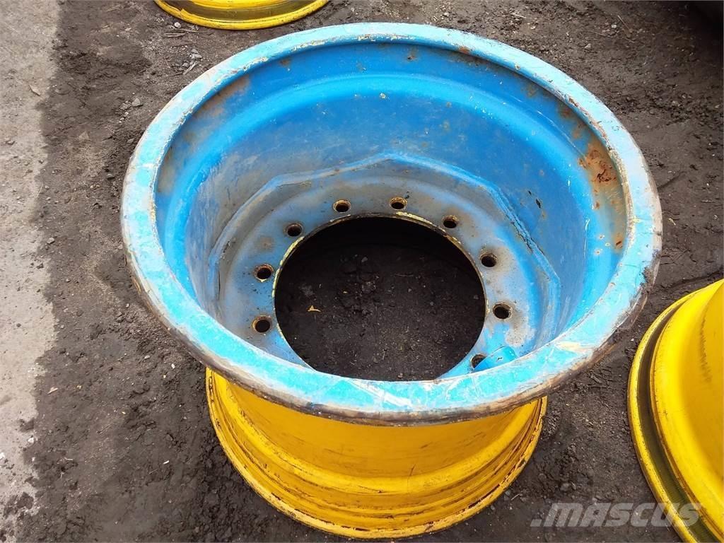 Valmet 860 20x26,5 Pneumatiky, kolesá a ráfiky