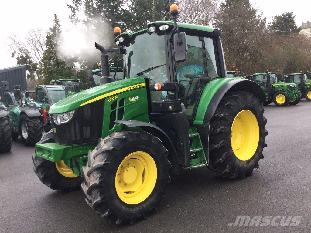 John Deere 6110M Traktory