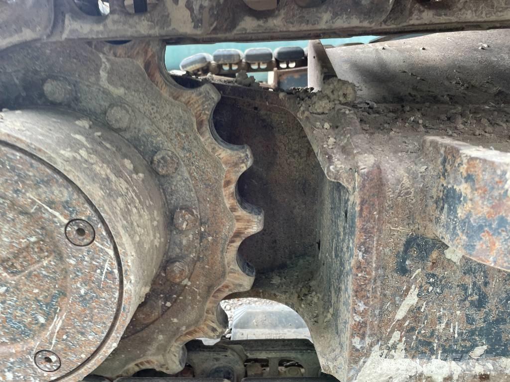 Komatsu PC 80 MR-5E0 Midi rýpadlá 7 t - 12 t