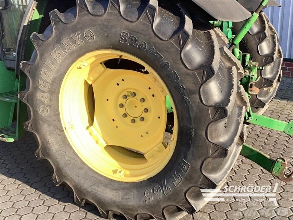 John Deere 6200 Traktory