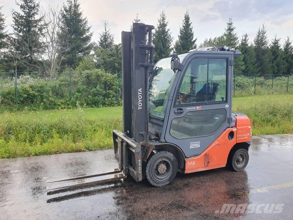 Toyota 02-8FDF25 Dieselové vozíky