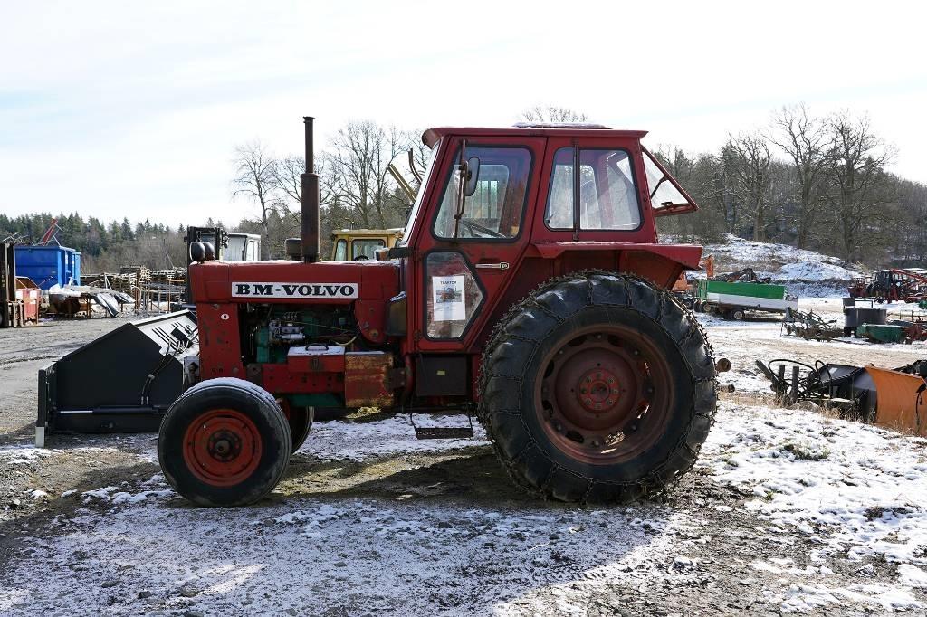 Volvo BM 650  - Traktor Traktory