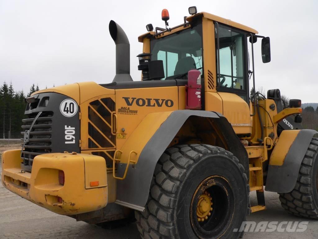 Volvo L 90 F Kolesové nakladače