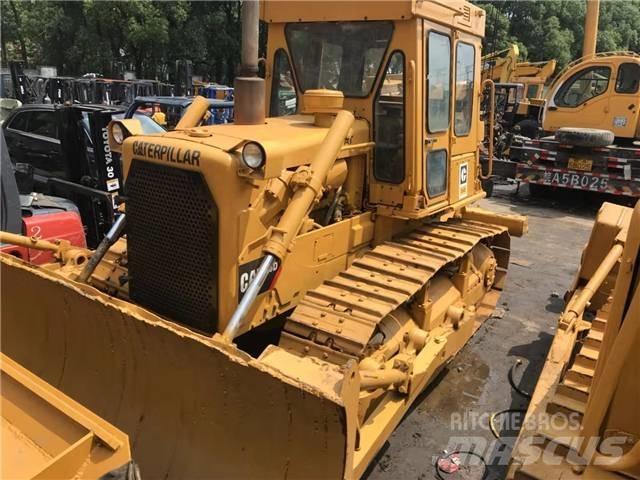 CAT D6D Pásové dozéry