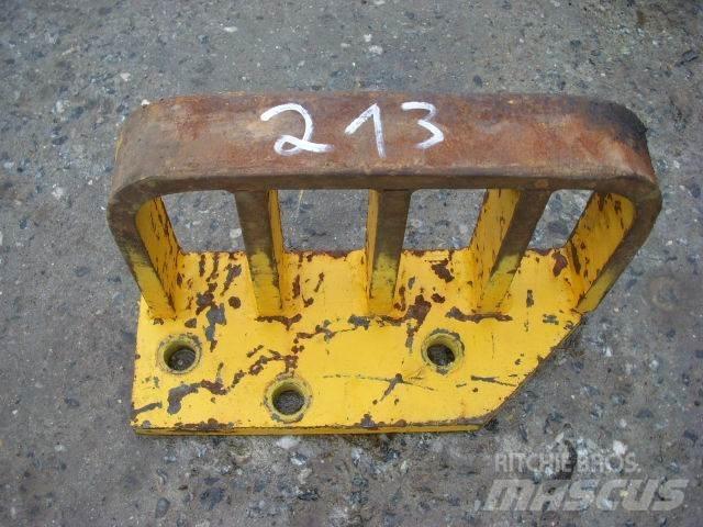 CAT (213) Tritt Podvozky a zavesenie kolies