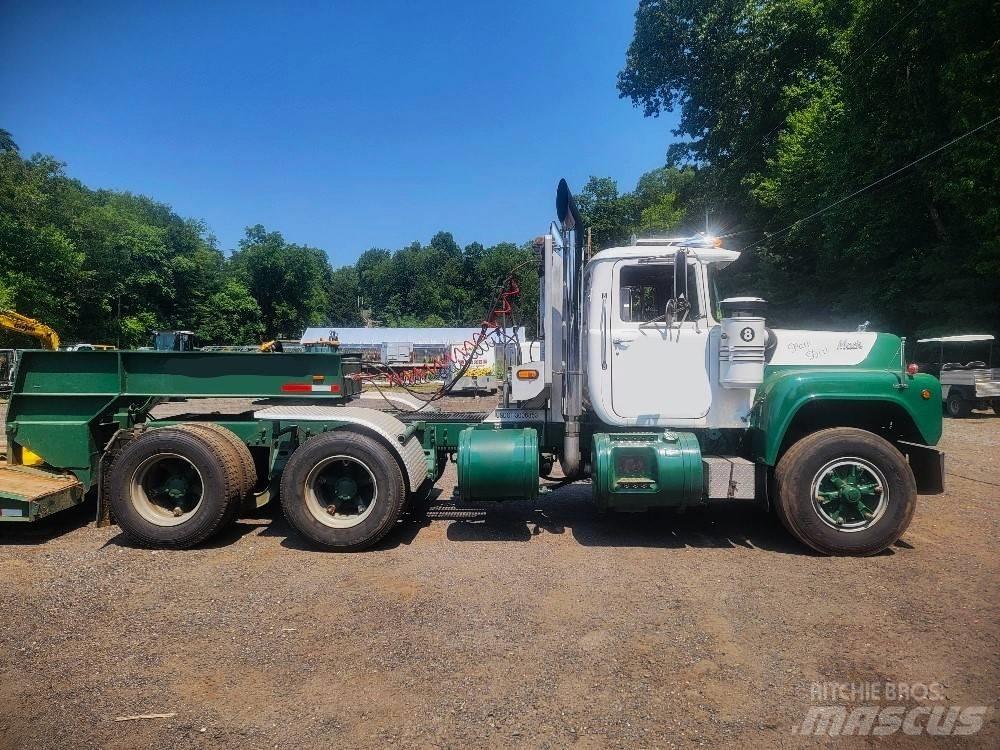 Mack R 688 ST Ťahače