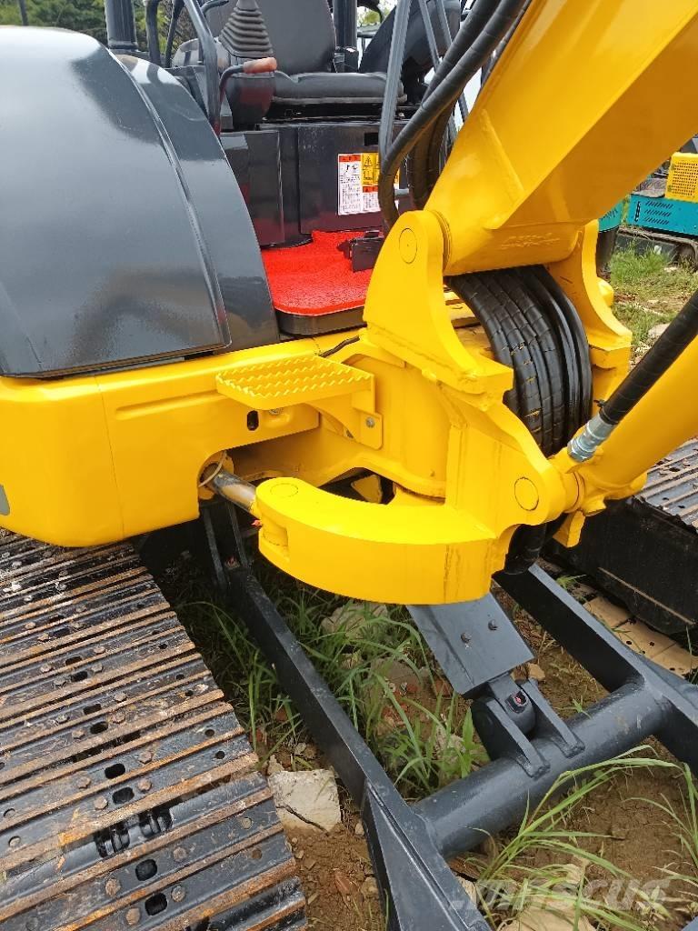 Komatsu PC 40 Pásové rýpadlá