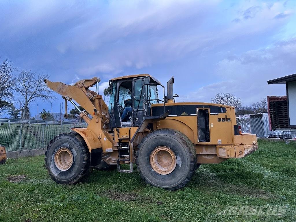 CAT 972 G II Kolesové nakladače