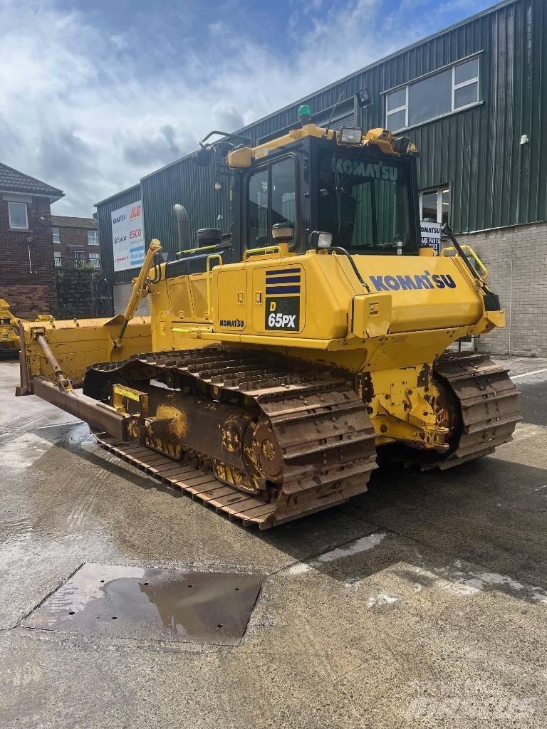 Komatsu D65PX-18E0 Pásové dozéry