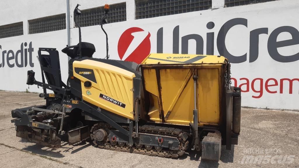 Bomag BF 200 C-2 Finišéry