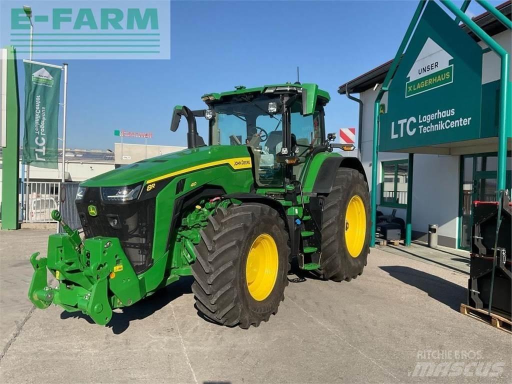 John Deere 8R 410 Traktory