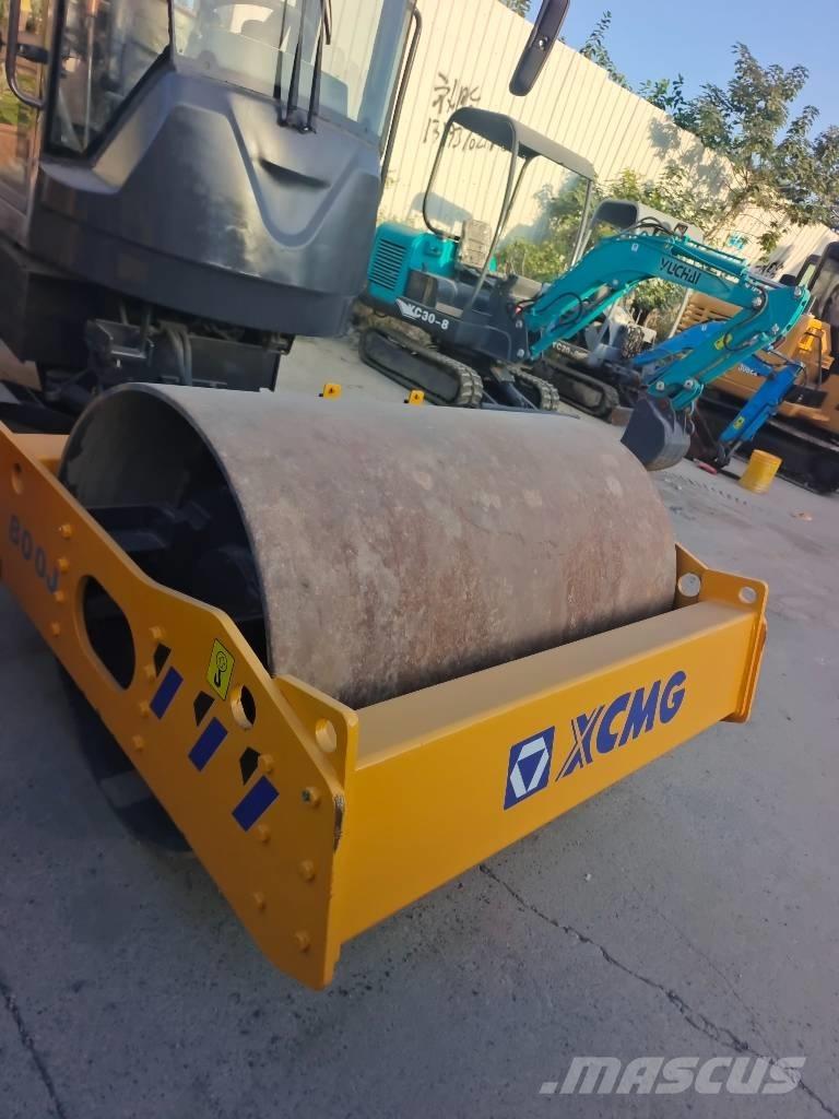 XCMG XS 800J Ťahačové valce