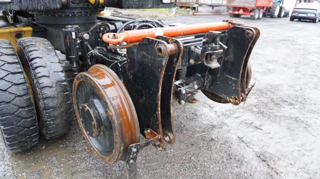 Hydrema MX 16 Rail Kolesové rýpadlá