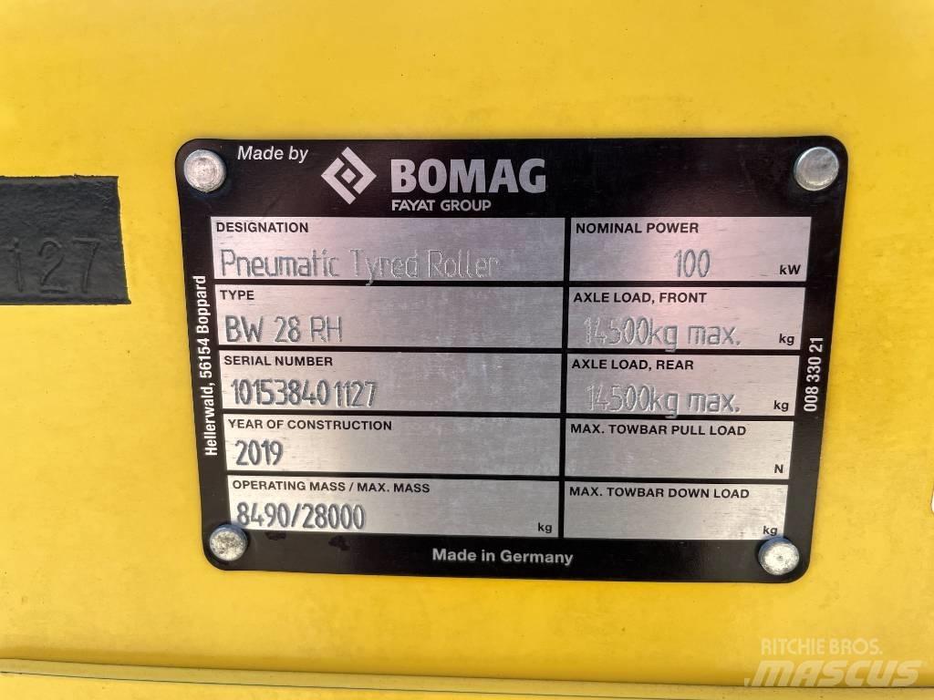 Bomag BW28RH Pneumatikové valce