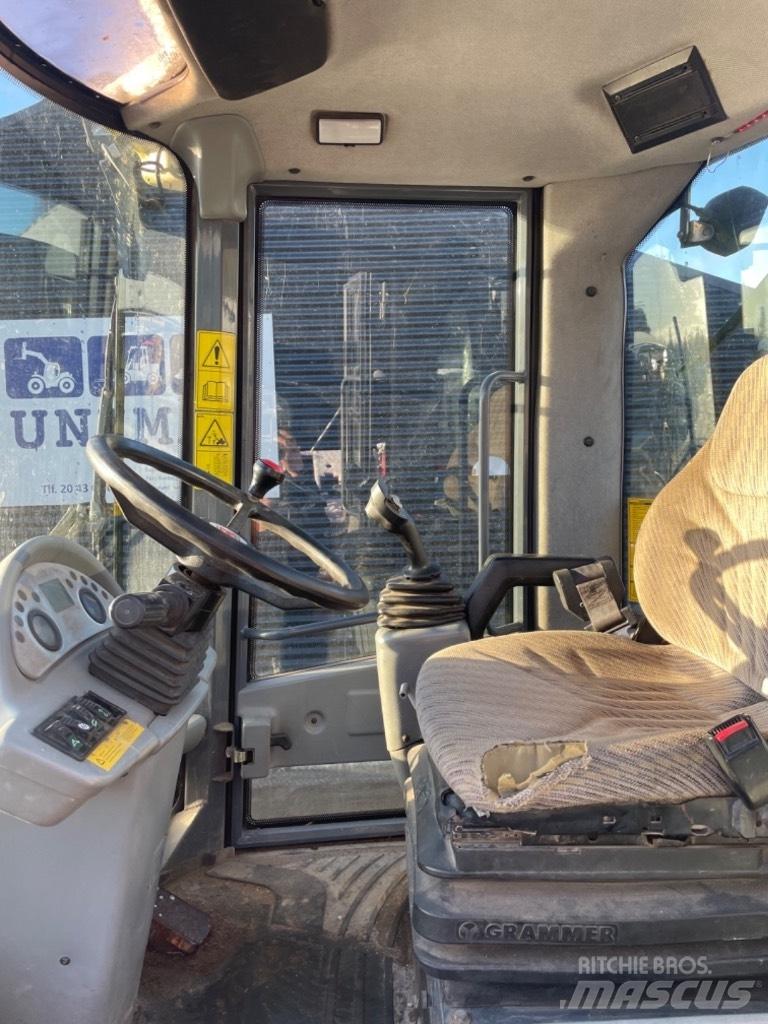 Terex TL 120 Kolesové nakladače