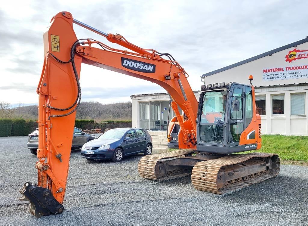Doosan DX 140 LCR-3 Pásové rýpadlá