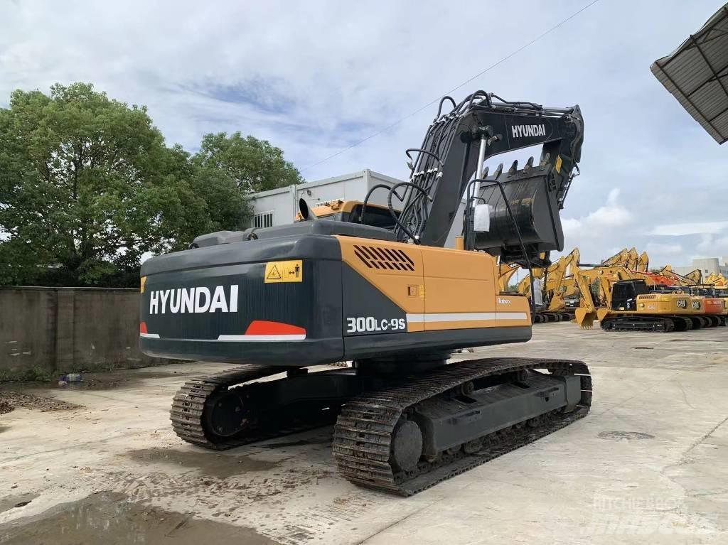 Hyundai R300LS-9S Pásové rýpadlá