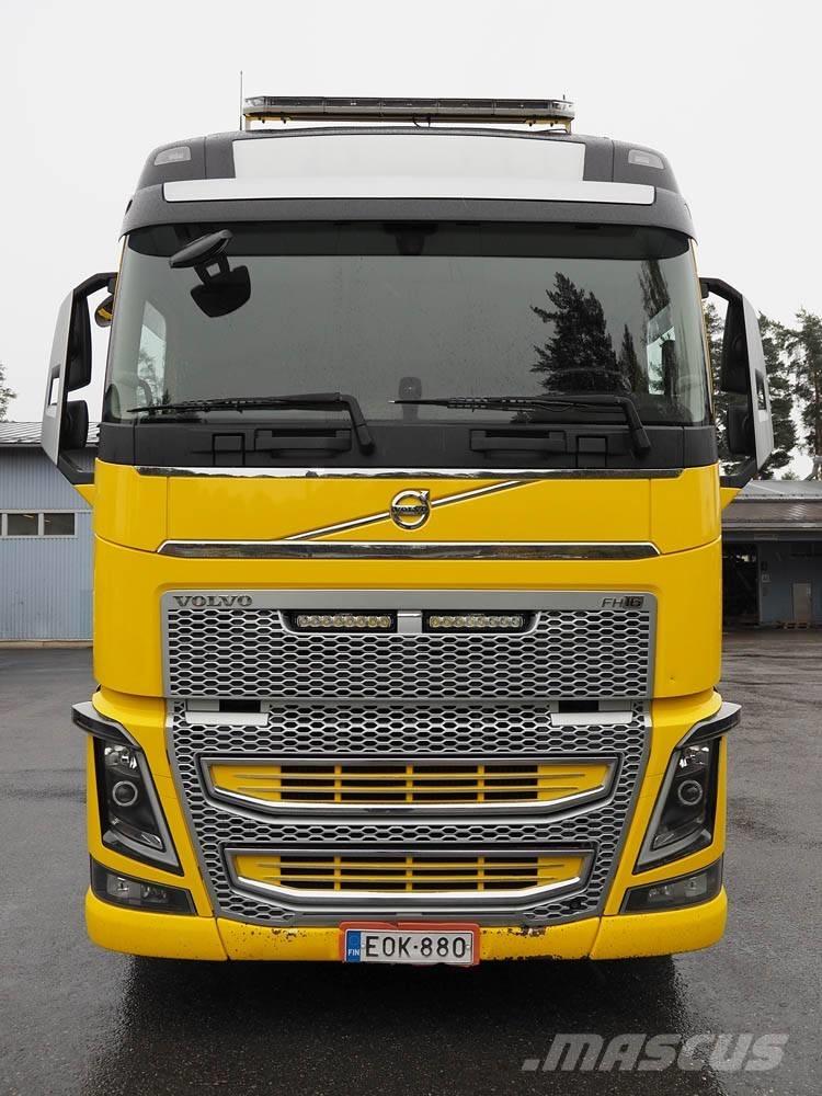 Volvo FH16 Vozne na drevnú štiepku