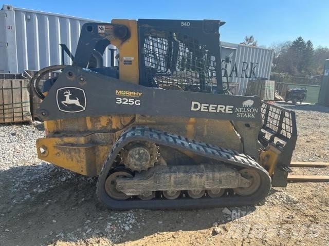DEERE 325G Šmykom riadené nakladače