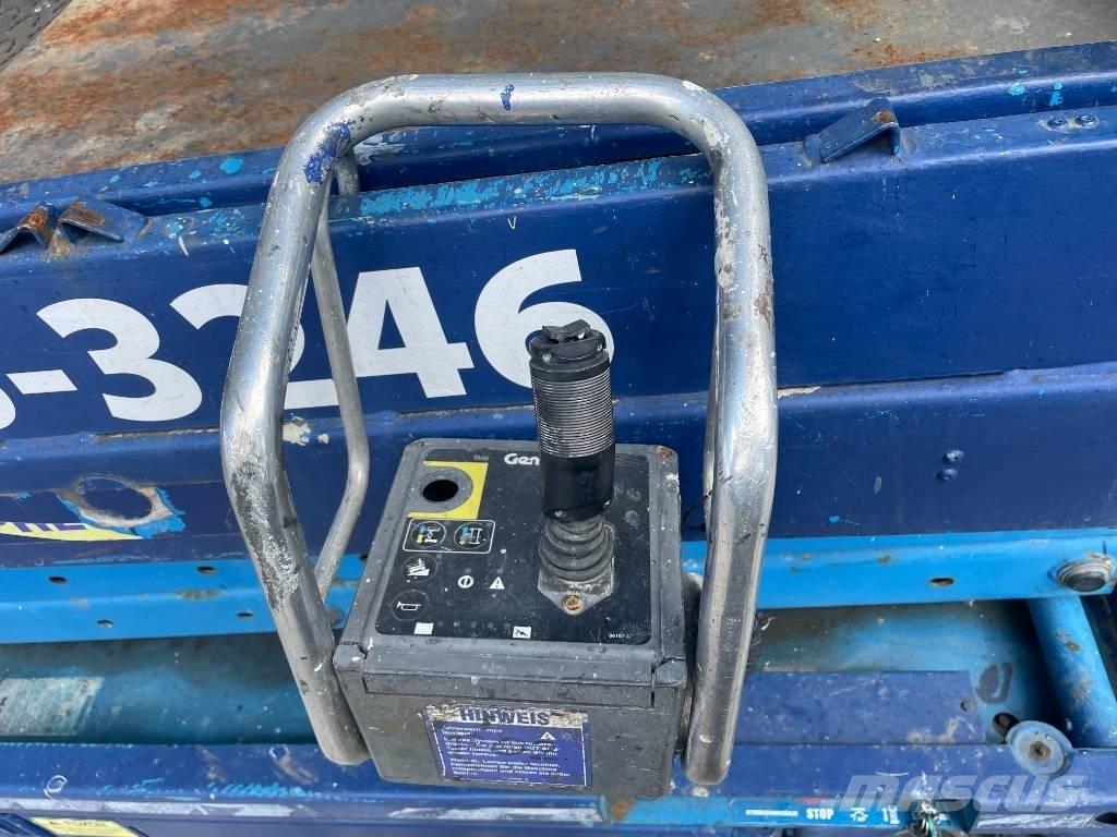 Genie GS 3246 Nožnicové zdvíhacie plošiny