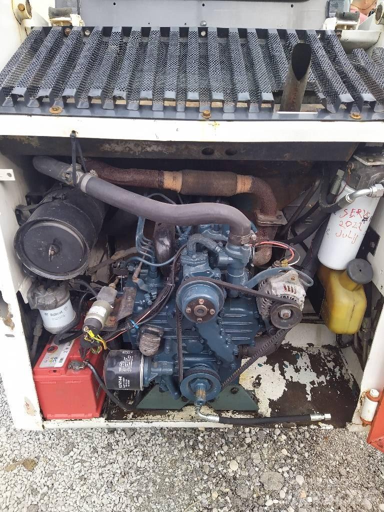 Bobcat 743 B Šmykom riadené nakladače
