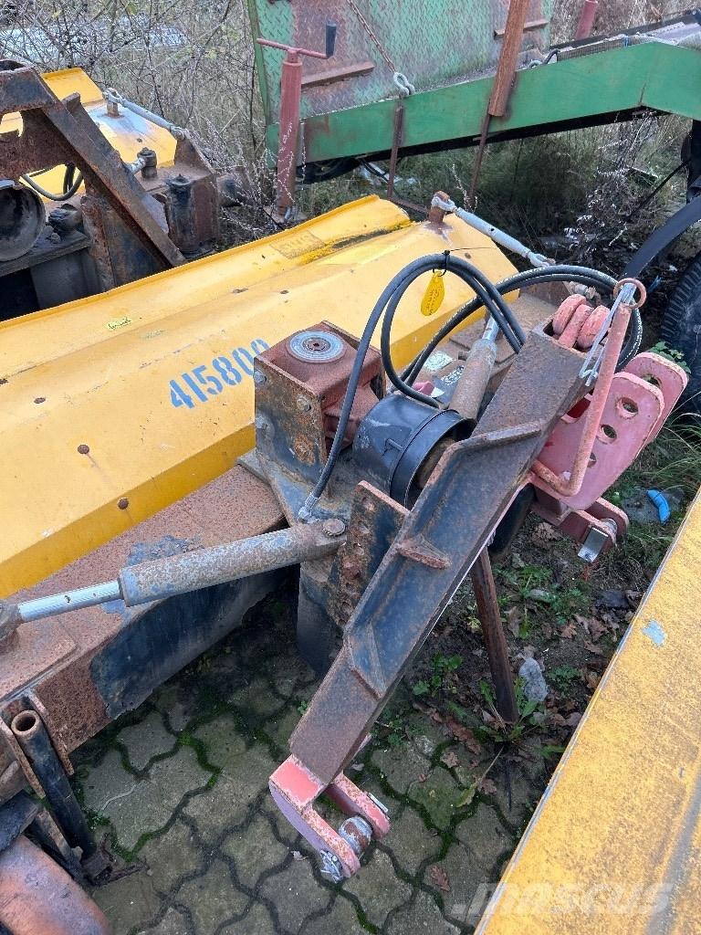 GMR FF2200 SPS Zametacie stroje