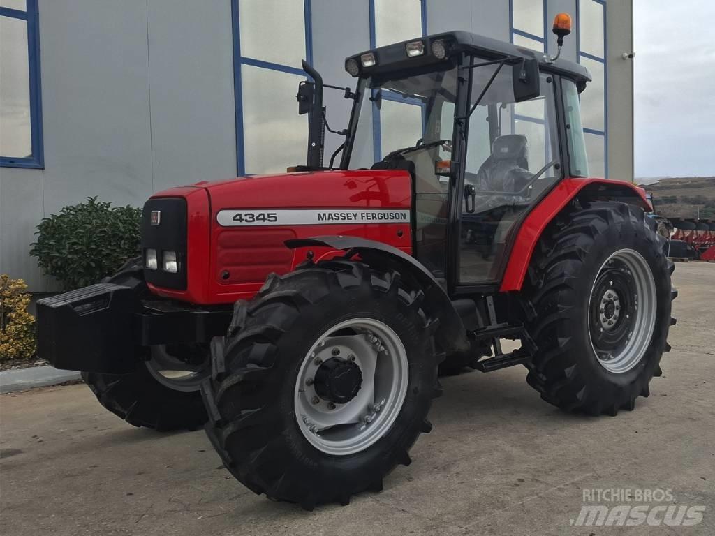 Massey Ferguson 4345 Traktory