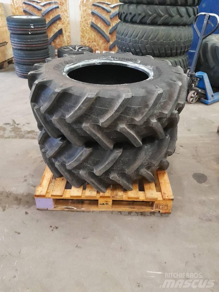 Trelleborg TM700 Pneumatiky, kolesá a ráfiky