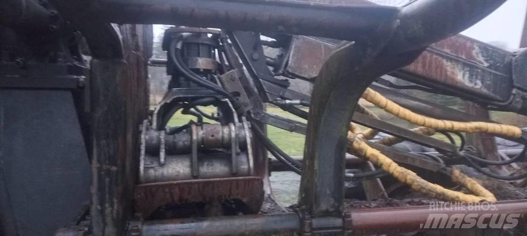 Timberjack 1010B Lesné traktory