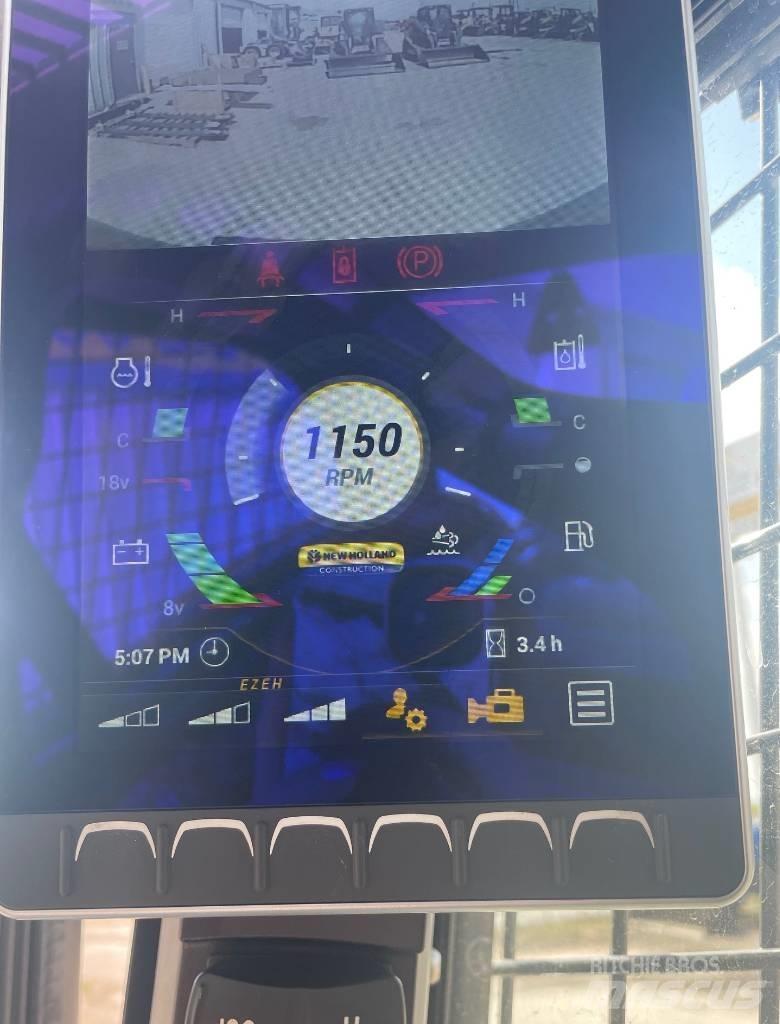 New Holland C345 Šmykom riadené nakladače