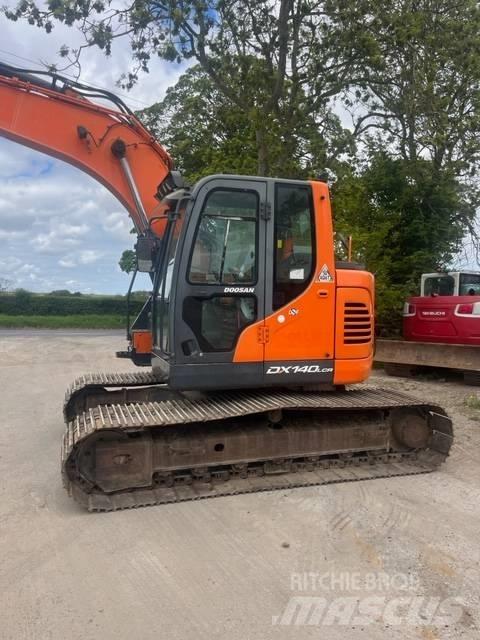 Doosan DX 140 LCR-5 Pásové rýpadlá